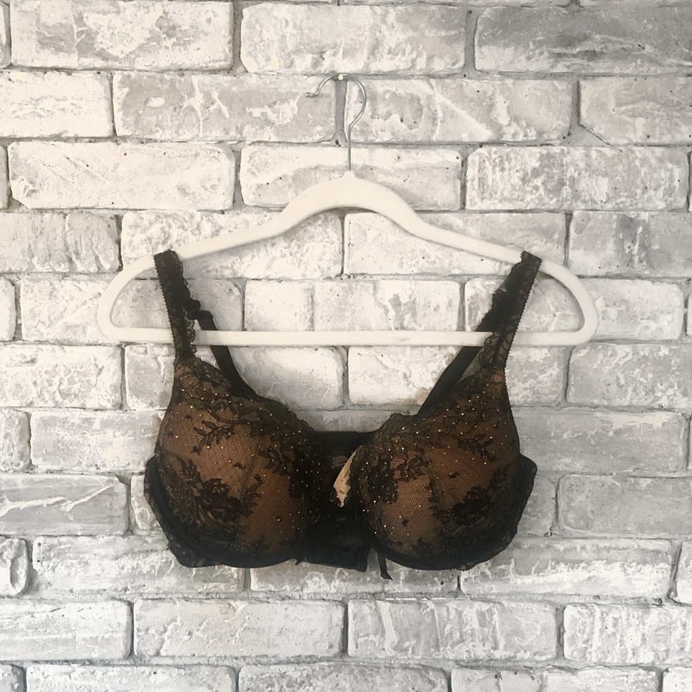 Victoria’s Secret NWT Black Lace Bra